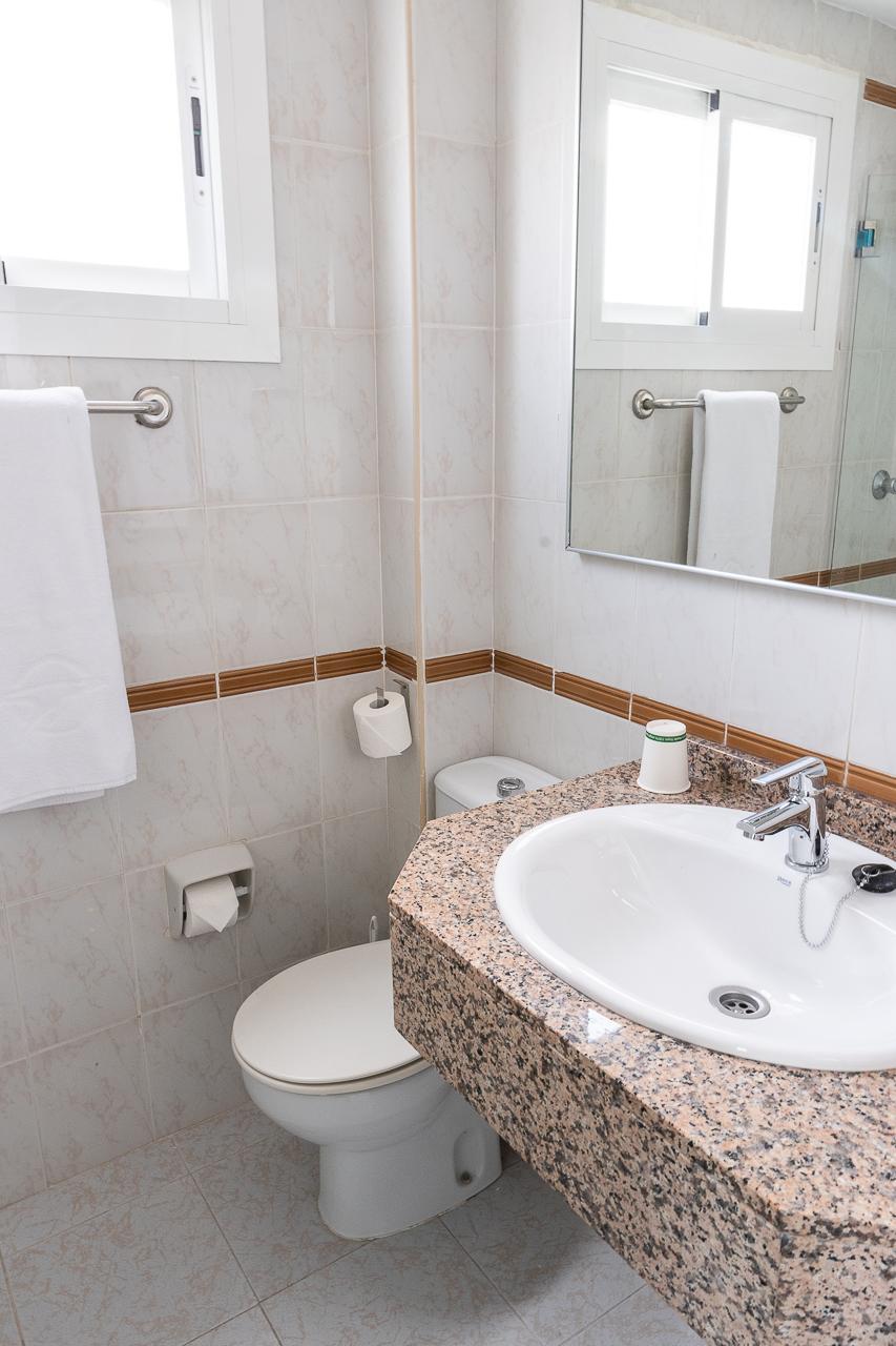 Hotel Globales Torrenova (Adults Only) Magaluf  Zewnętrze zdjęcie