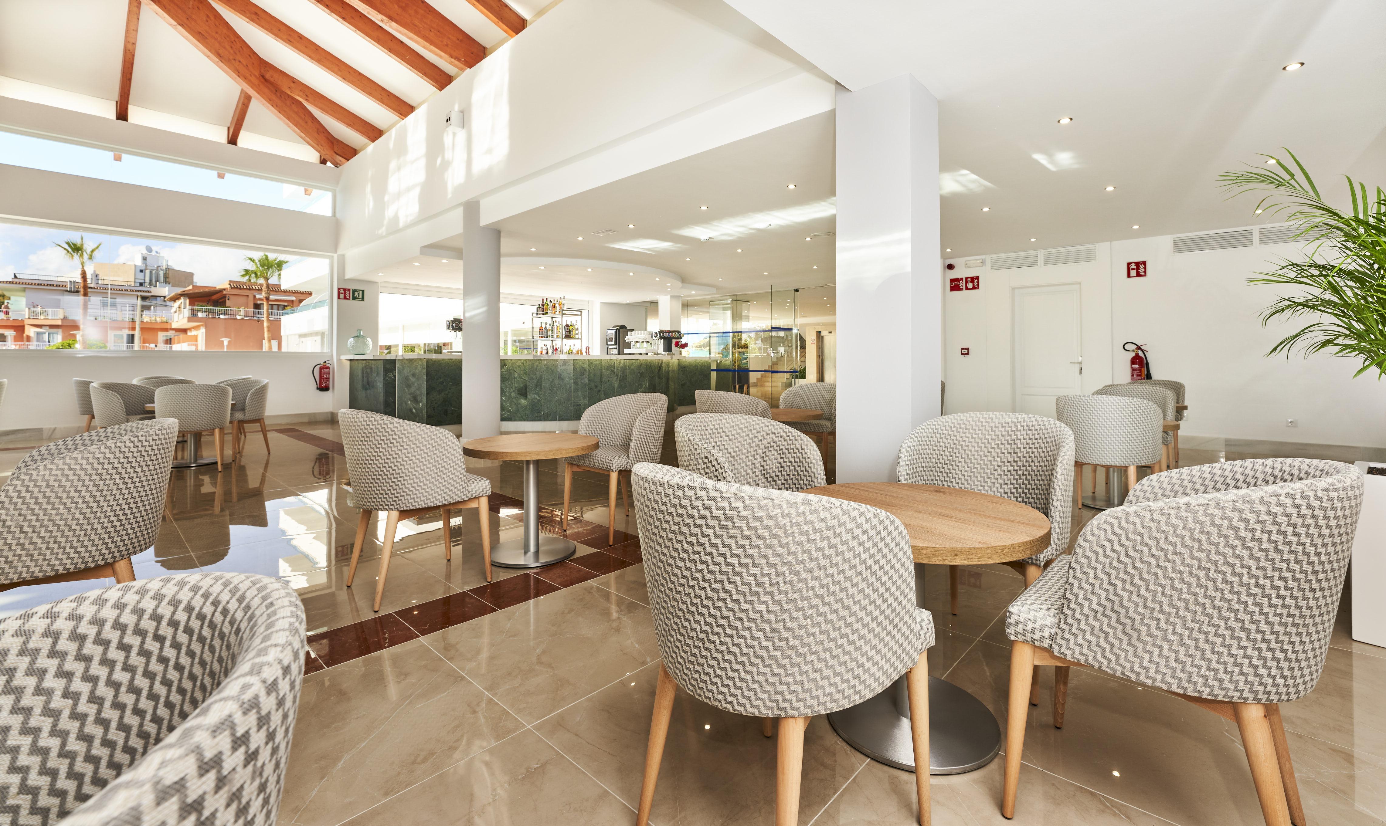 Hotel Globales Torrenova (Adults Only) Magaluf  Zewnętrze zdjęcie