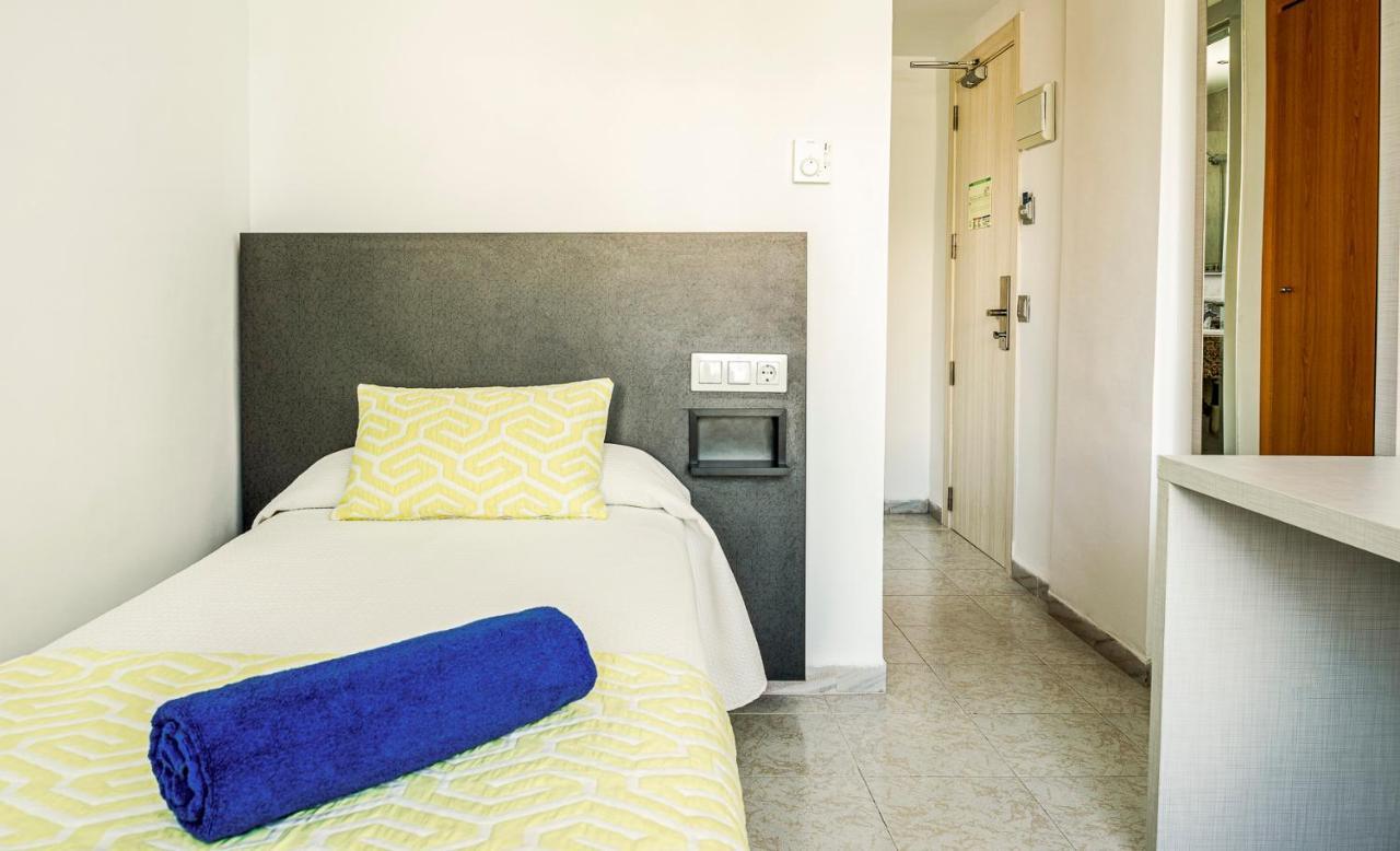 Hotel Globales Torrenova (Adults Only) Magaluf  Zewnętrze zdjęcie