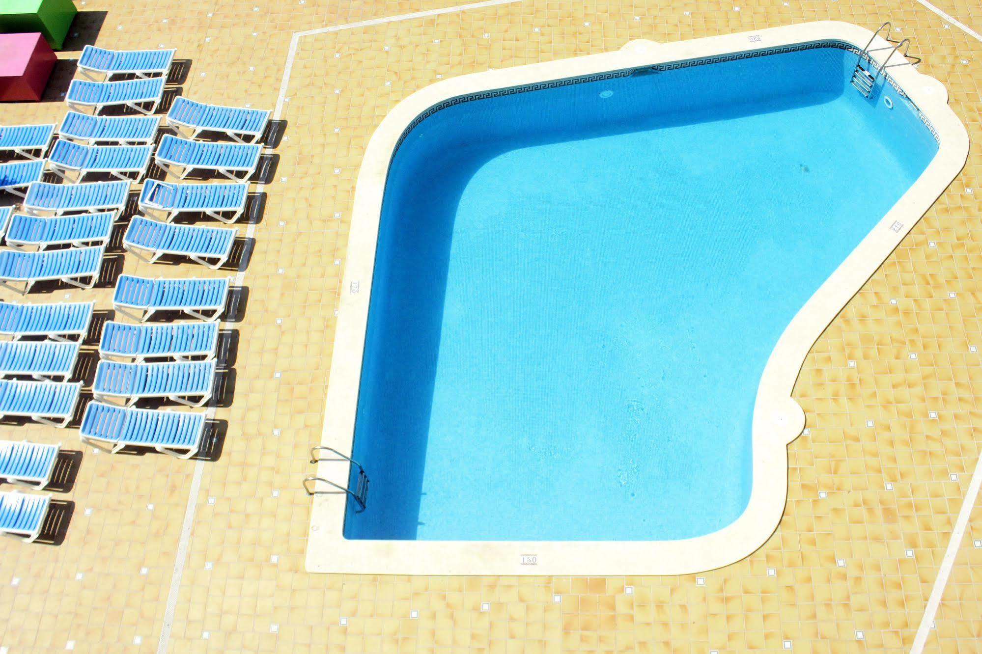 Hotel Globales Torrenova (Adults Only) Magaluf  Zewnętrze zdjęcie